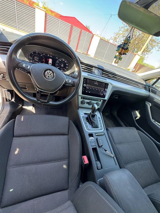 VW Passat 2017 2.0 tdi