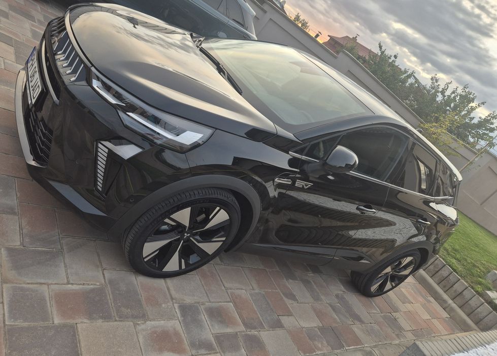 MITSUBISHI Grandis 2025 — imagine 4
