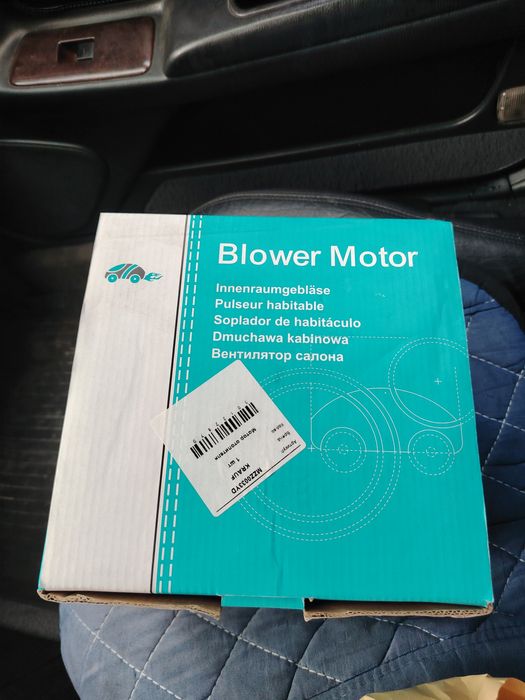 Продам моторчик отопителя Ниссан Максима а32