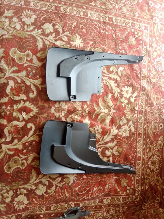 Брызговики ,land cruzer 200