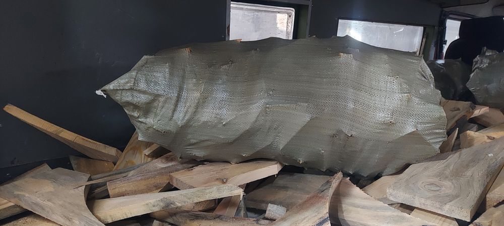 Продаем дрова в мешках и кубах