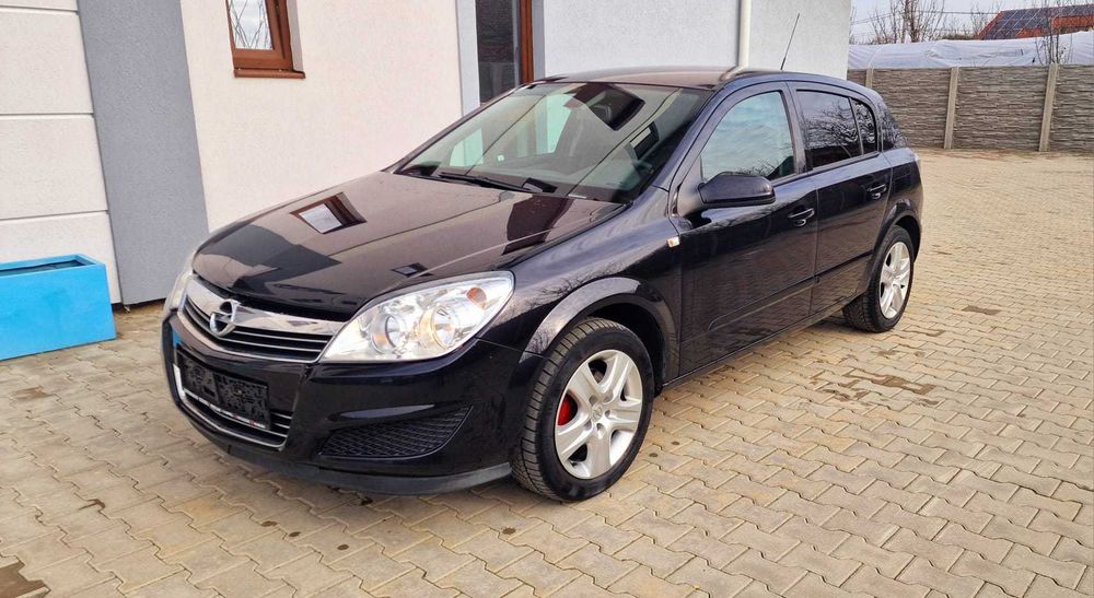 Opel Astra  2009