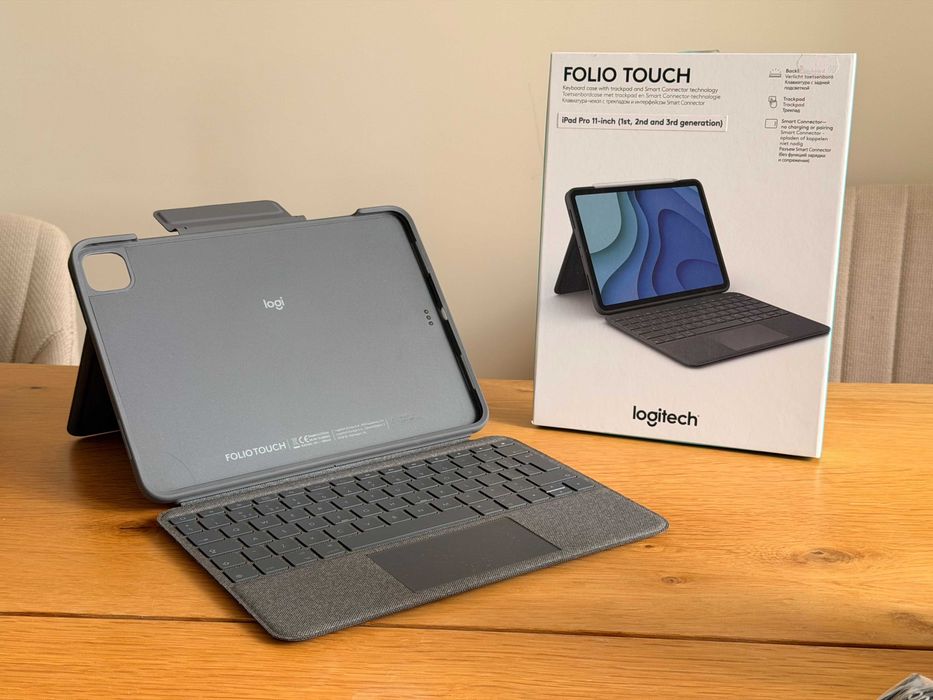 Folio Touch за iPad Pro 11 inch (1st, 2nd & 3rd gen)