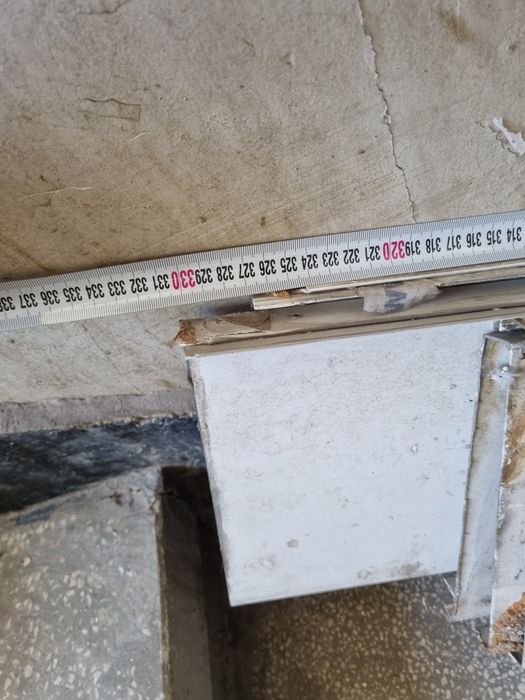 Алуминиеви подпрозоръчни первази за дограма