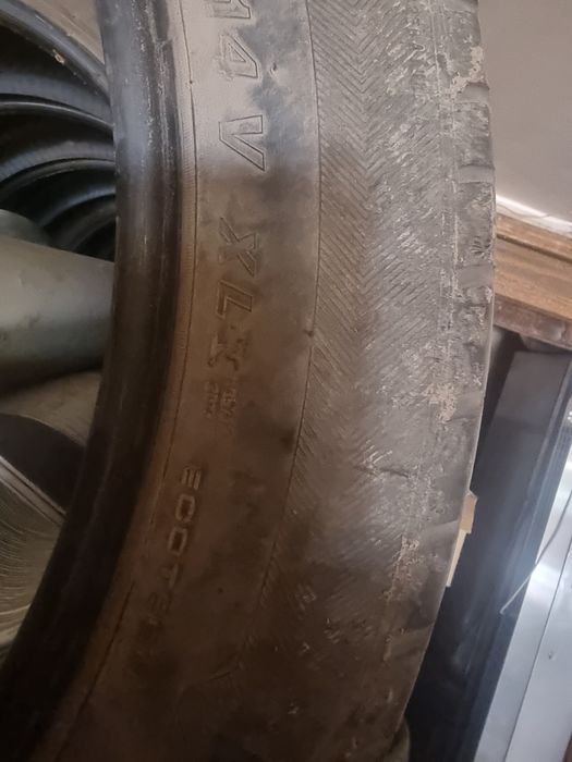 Шины 285/45/22 летнее