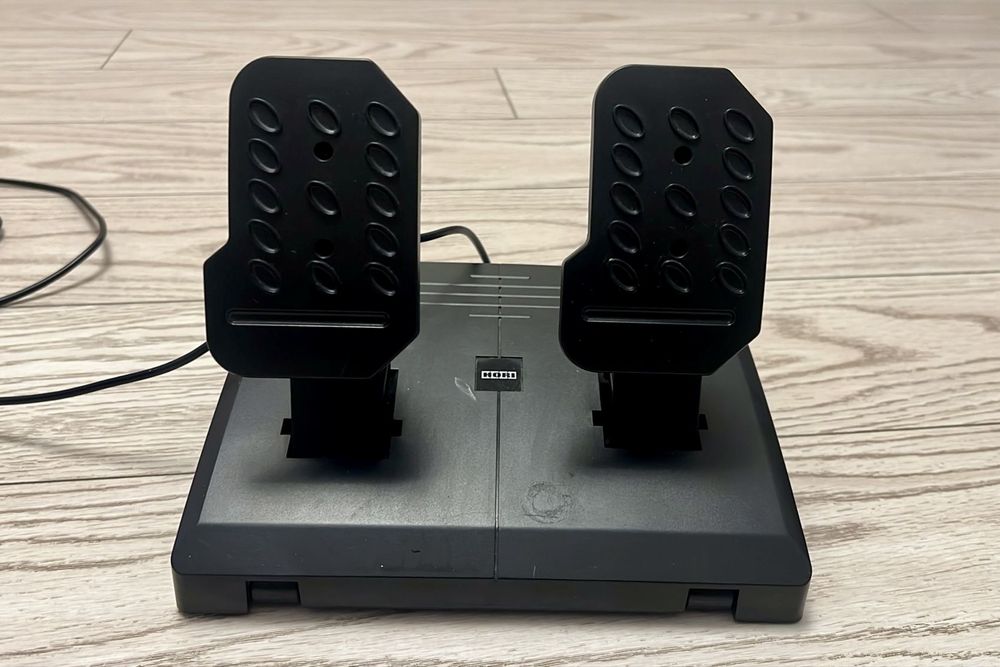 Volan cu pedale PS4