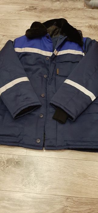 Рабочая мужская одежда