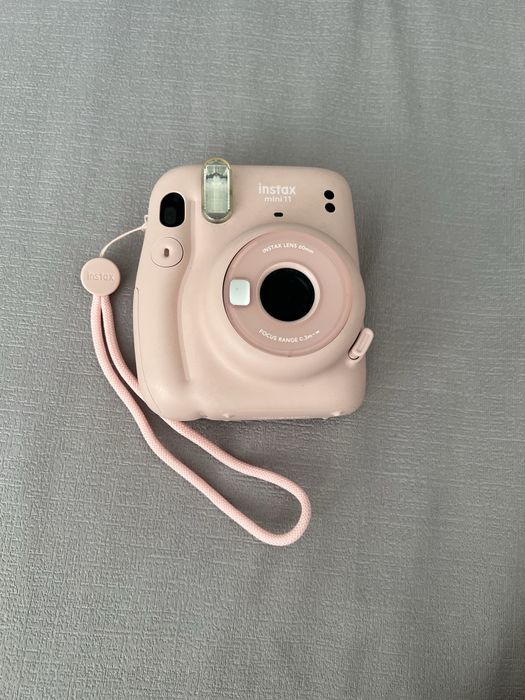 Instax Mini 11 новый
