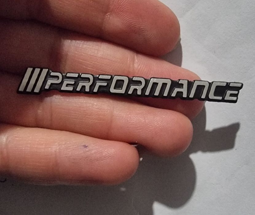 Алуминиев стикер bmw performance
