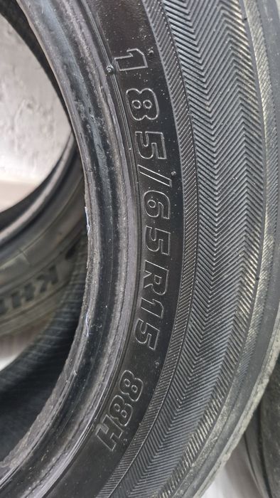 Шины  на 15 KUMHO продам