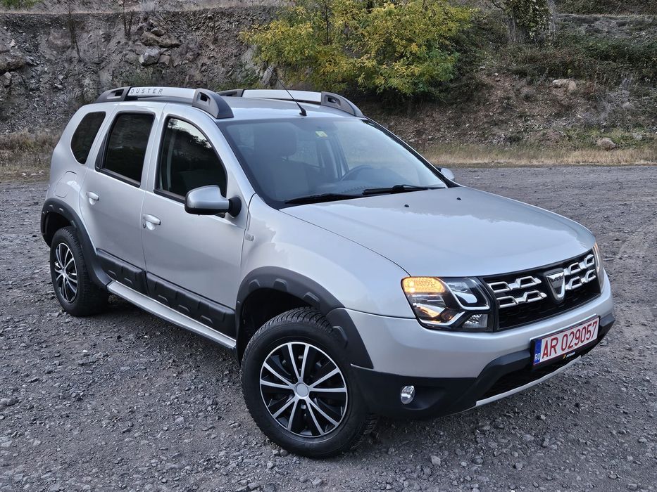 Dacia Duster 4x4 la Buton - 1.5 diesel  euro5