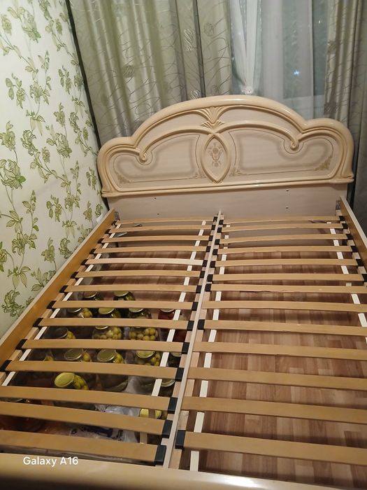 Продам 2-х спалку кровать