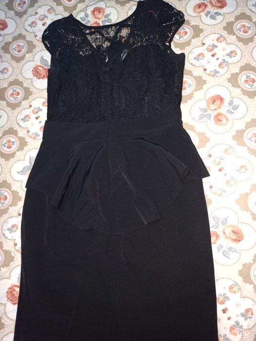 Rochie neagra eleganta