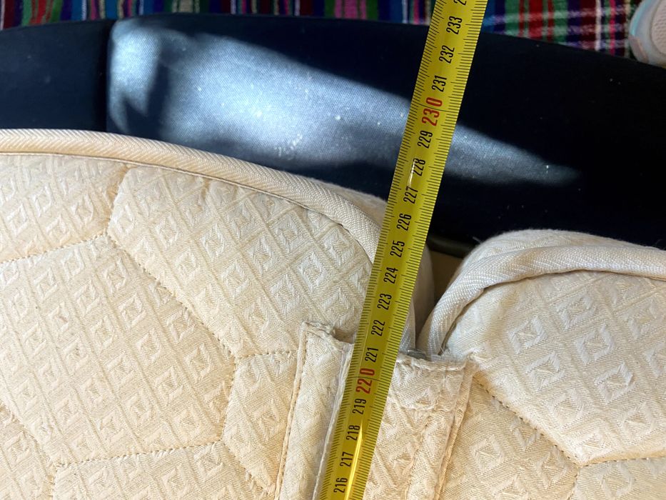 Rovere Pat rotund, 2 noptiere, saltea speciala, diametru 2.3m,