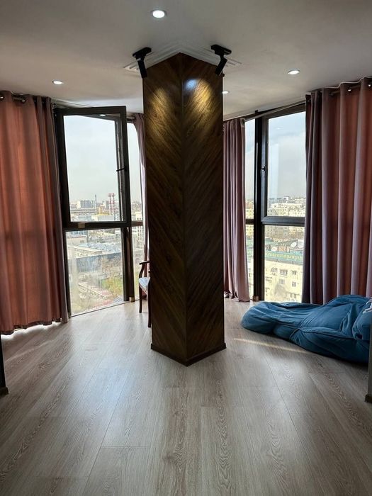 Продам квартира 3х комнат 90м2 ор: Аэропорт мебель+техника! США