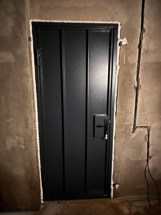 Изготовление металлических дверей