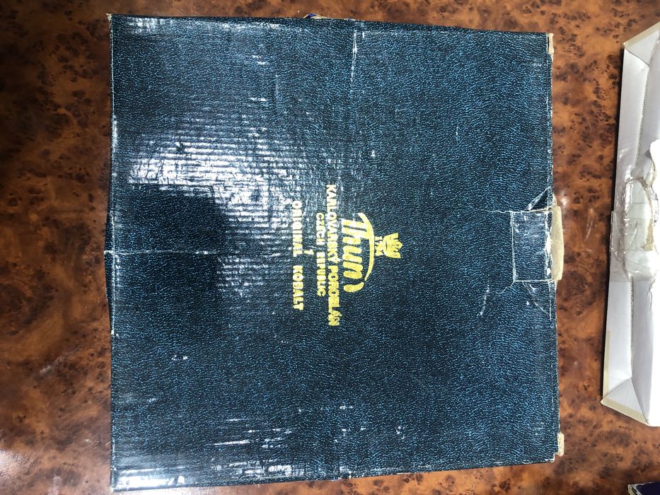 Сотилади Мадонна оригинал