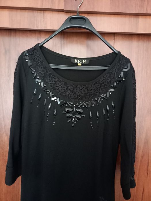 Qora ko'ylak, toshkent