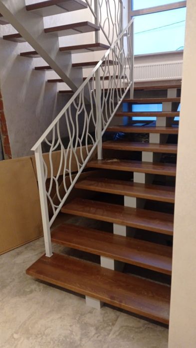 Zinapoya,  Зинапойа, лестница из металла TEMIR ZINA