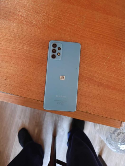 Продавам два самсунга галакси А72 6GB | 128GB черен и син