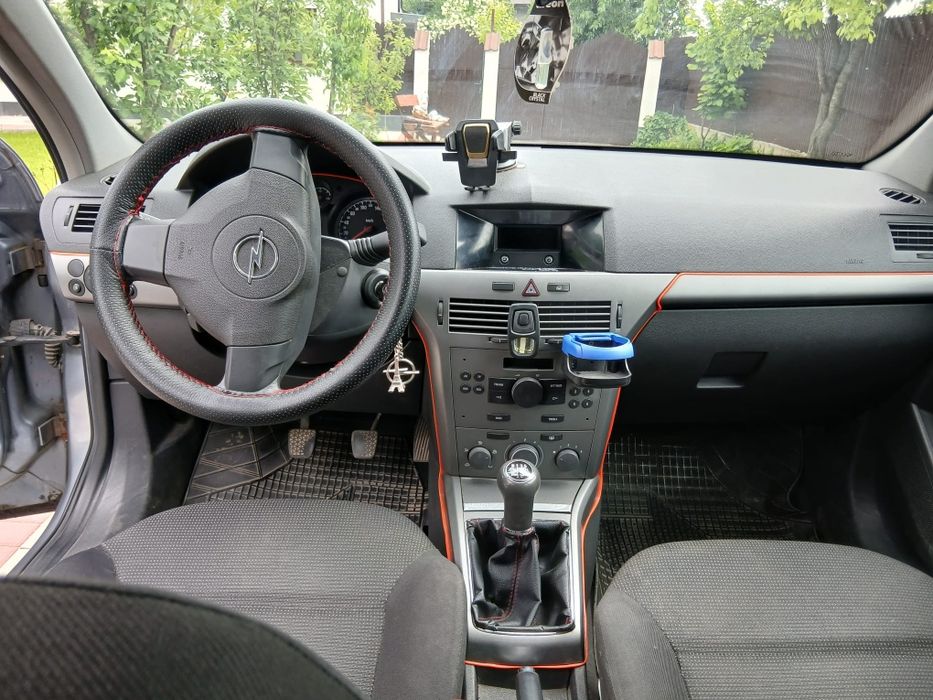 Opel Astra h 1.6 benzina