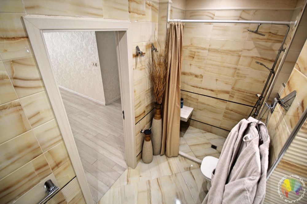 Дава се под наем Двустаен апартамент в Бургас, Лазур - 85 кв.м за 765 € - Снимка #7