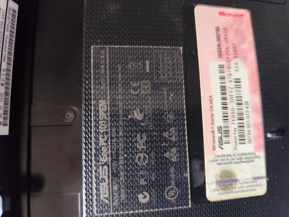 Продам нетбук asus 2015rem
