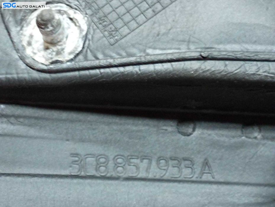 Oglinda Stanga Electrica FARA Pliere Rabatare cu Lumina Ambientala Volkswagen Passat CC 2008 - 2012 Culoare Alb LB9A Cod 3C8857933A [M7670]