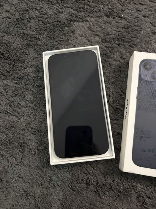 Iphone 13  128 memorie