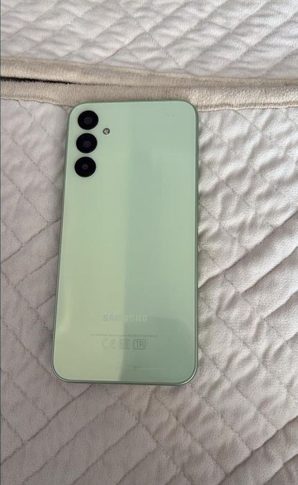 Samsung a24 продам