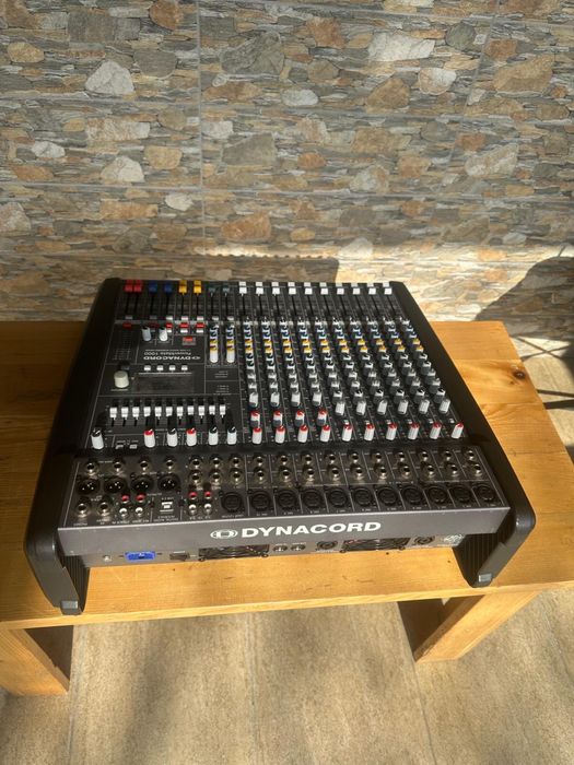 Vand mixer dynacord povermate 1003