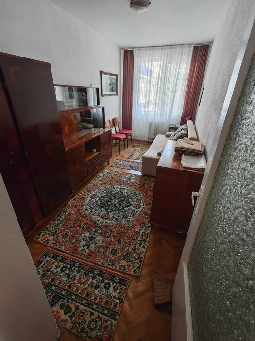 Apartament ultracentral Decebal, parcare,   2 balcoane, caramida, izolat