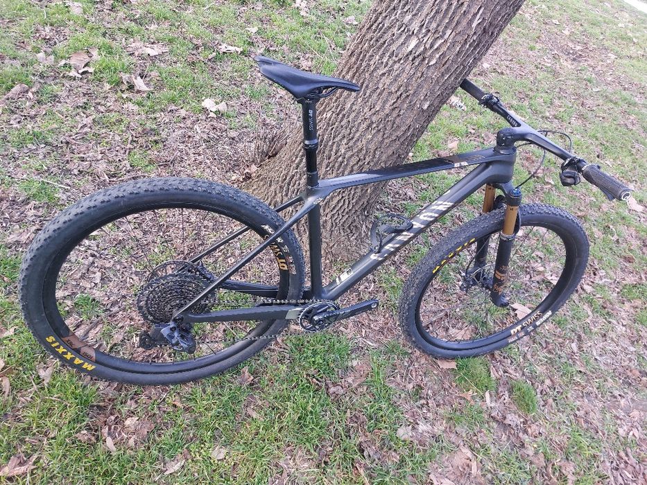 Canyon Exceed CF SLX 9 modelul 2022
