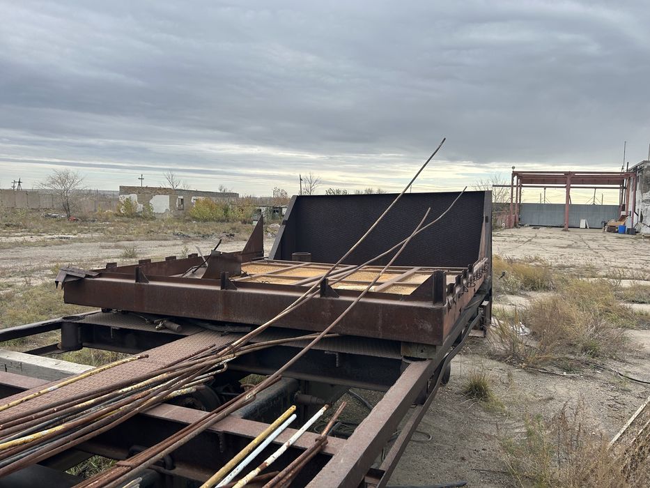 Полу-прицеп ЧМЗАП