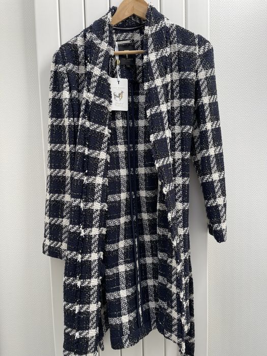 Palton Ted Baker nou cu eticheta