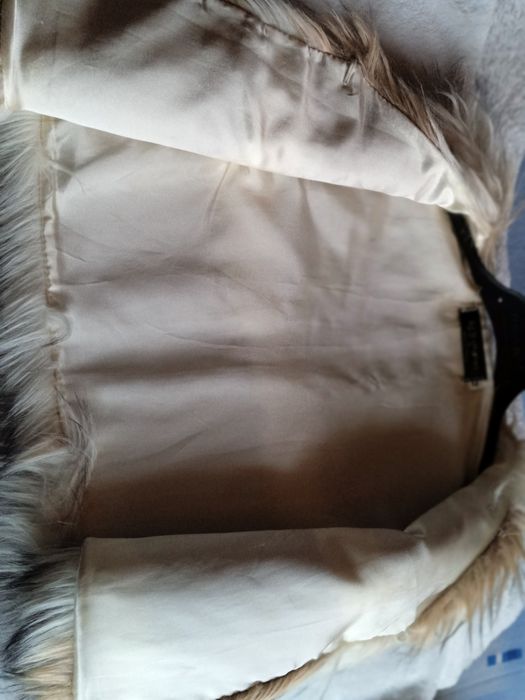 Елек от еко кожа за тинейджъри