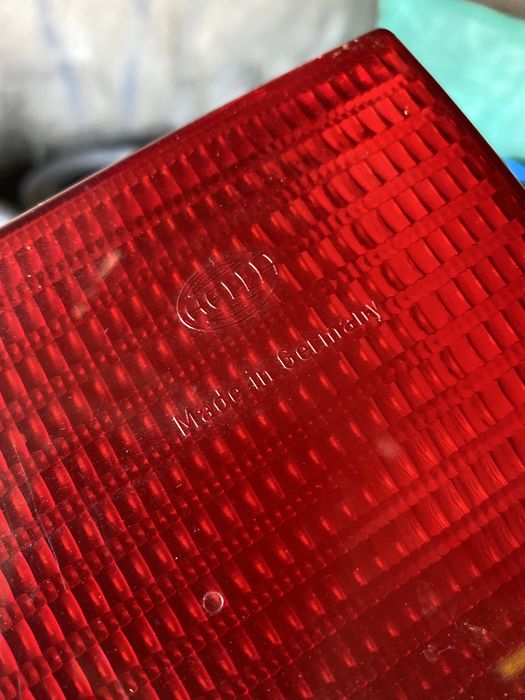 Задний фонарь от Ауди 100