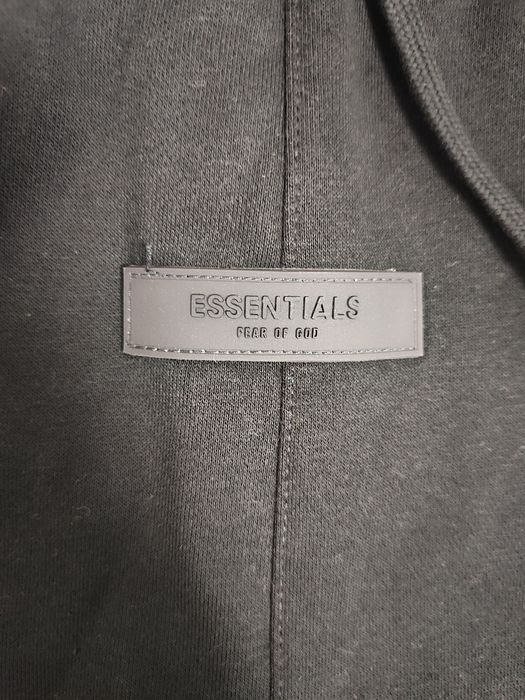 Essentials шорты черные