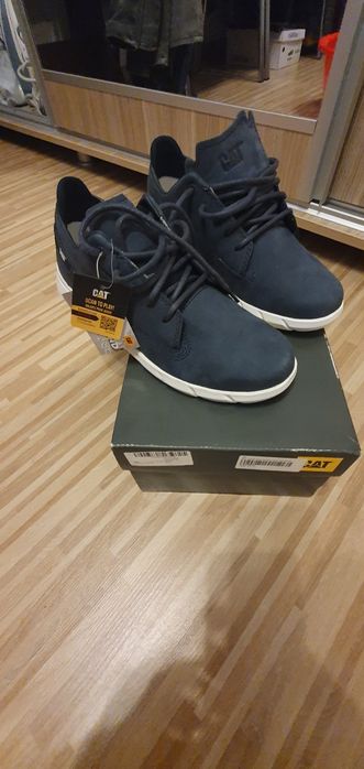 Pantofi sport CAT mărimea 40