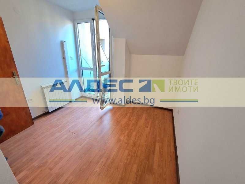 Продава се Тристаен апартамент в София, Център - 75 кв.м за 3747 €/кв.м - Снимка #10