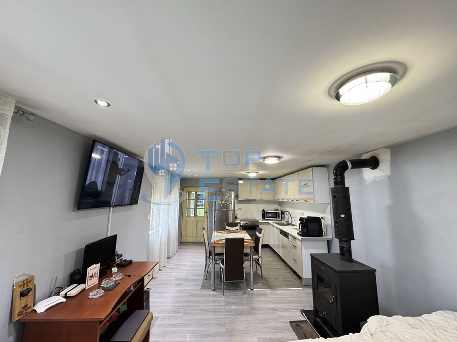 Продава се Къща в с. Климентово, Област Велико Търново - 110 кв.м за 487 €/кв.м - Снимка #1