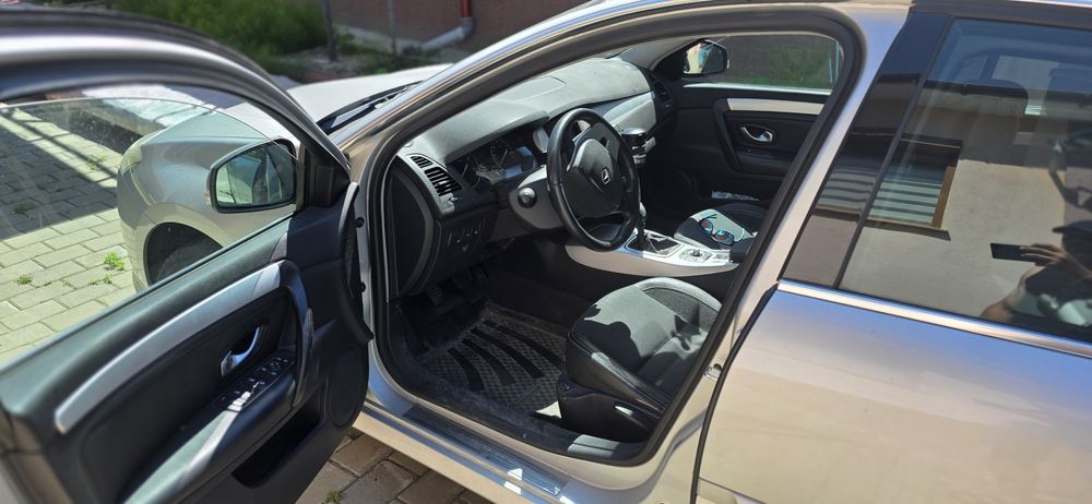 RENAULT Laguna 2009 — imagine 4