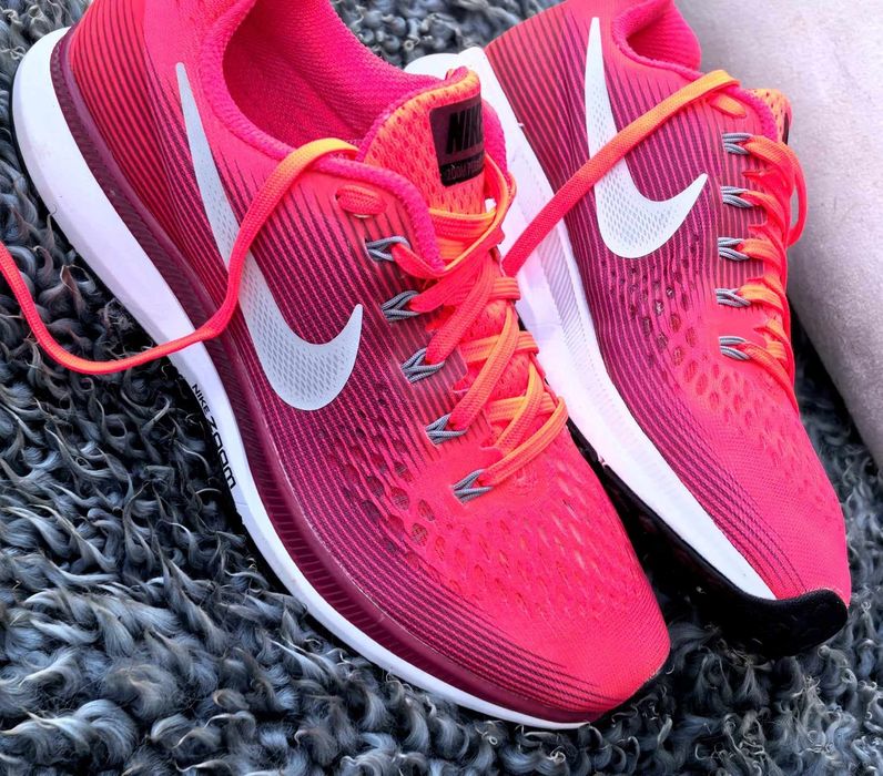 Nike оригинални дамски сникърси 38.5 номер