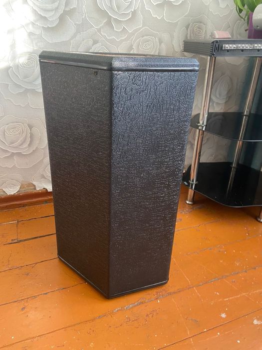 Сабвуфер с усилителем