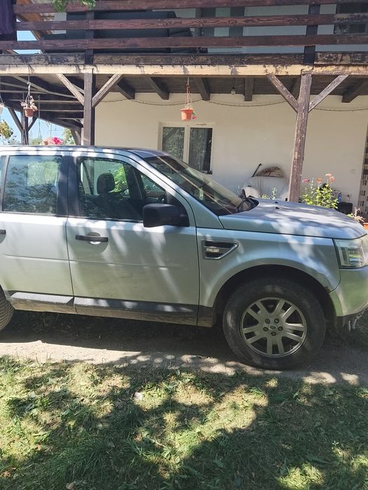 Land rover frelander 2