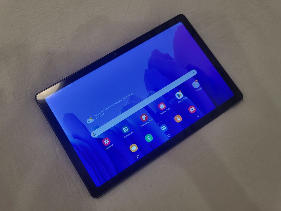 Samsung  tab A7.