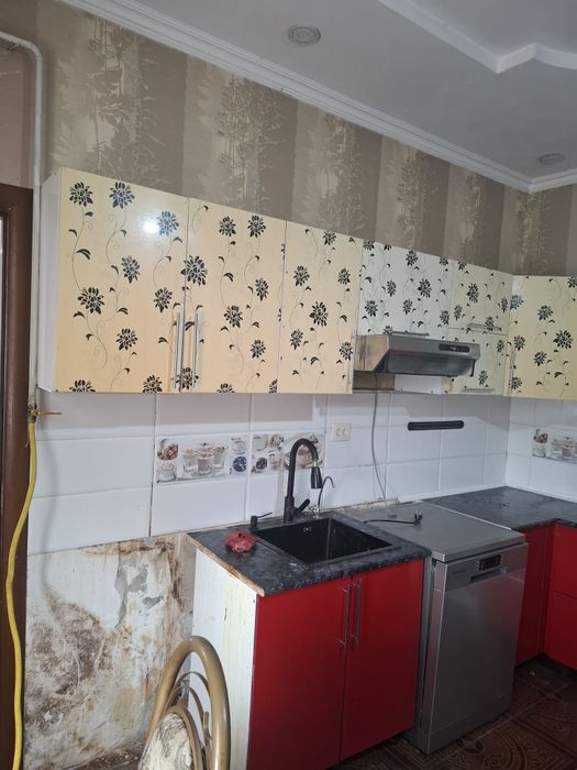 Продам кухонный гарнитур
