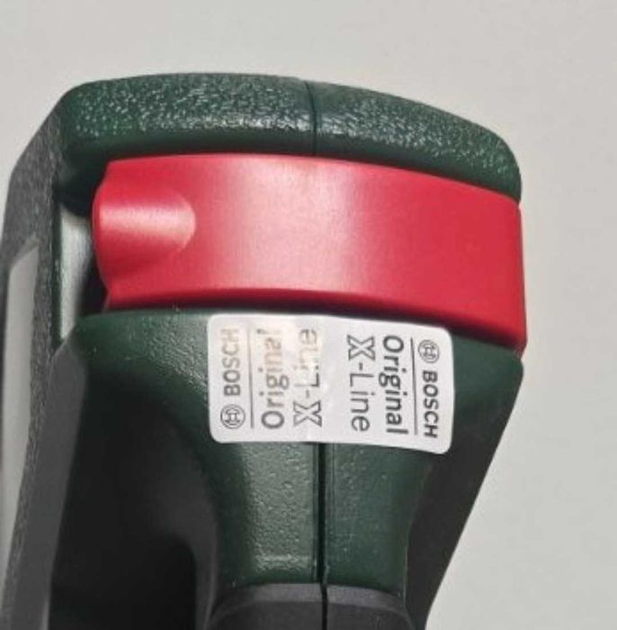 Комплект свредла и битове Bosch X-Line Titanium /70 части/