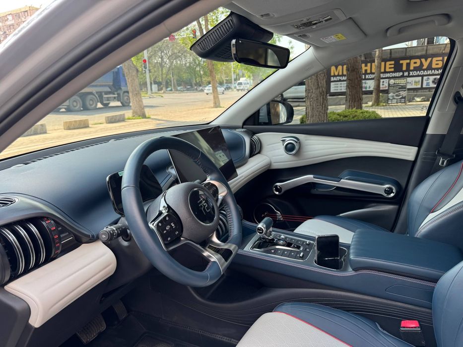 Byd Yuan plus flagship