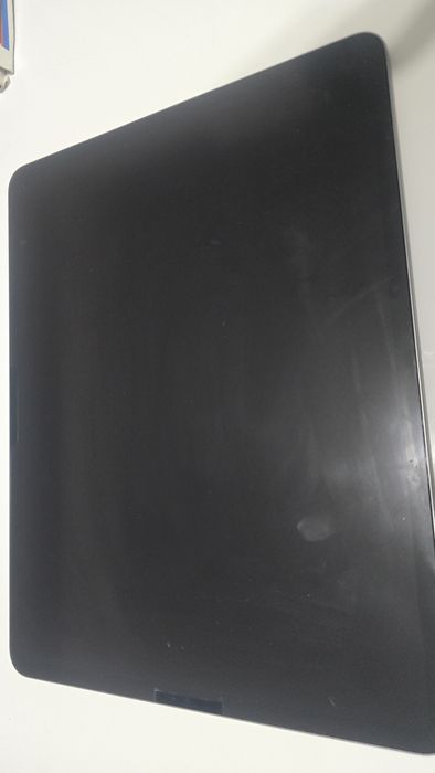 Apple iPad Pro 12.9 (Gen 6 - M2 - WiFi) 

Accesorii